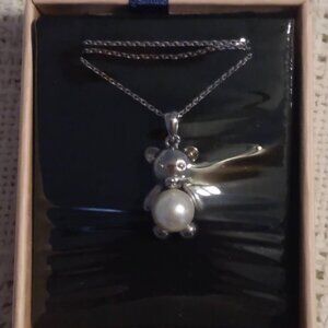 NEW-Bear simulated pearl/sterling silver necklace